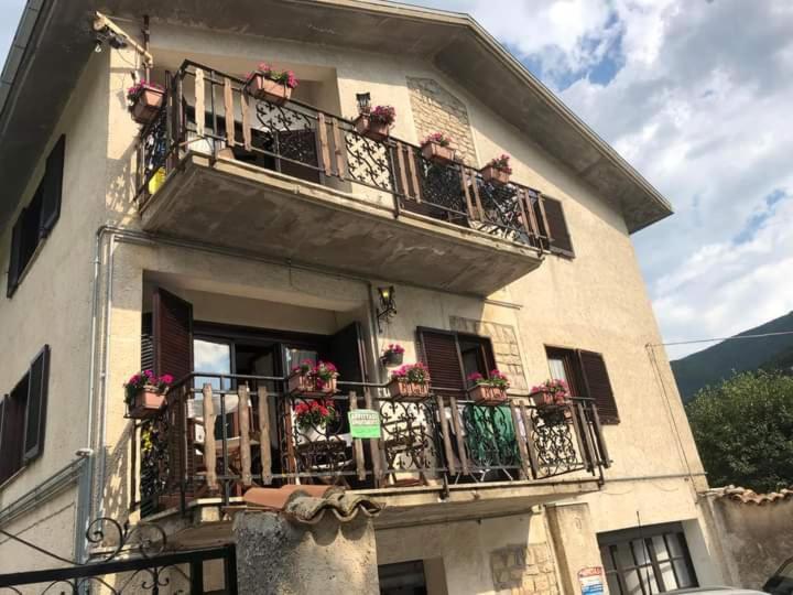 Casa Vacanze Daniela Villetta Barrea Zewnętrze zdjęcie